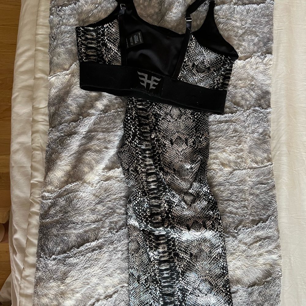 Heroine Sport set